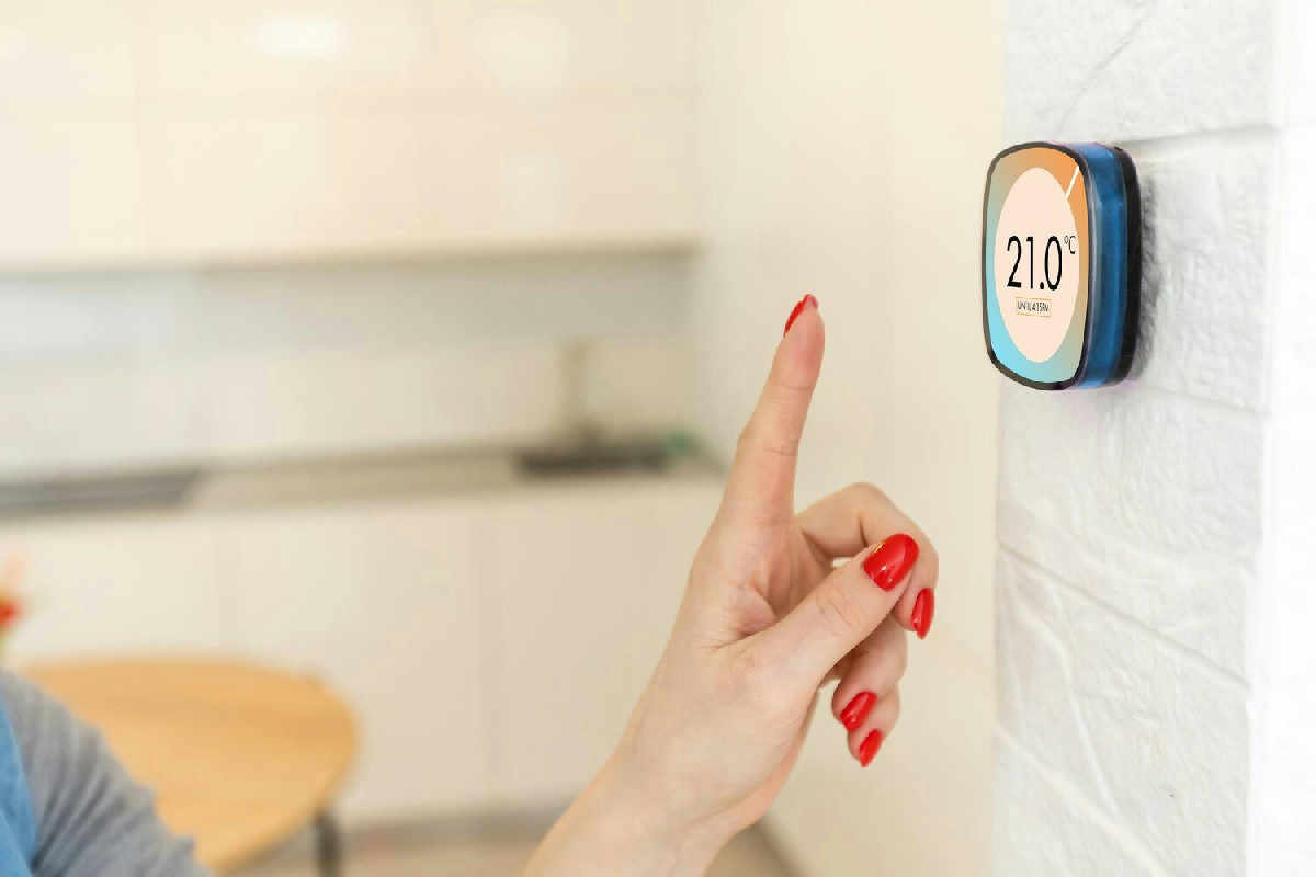 Regolare male il termostato può far aumentare la bolletta fino al 40%: ecco cosa sapere per risparmiare