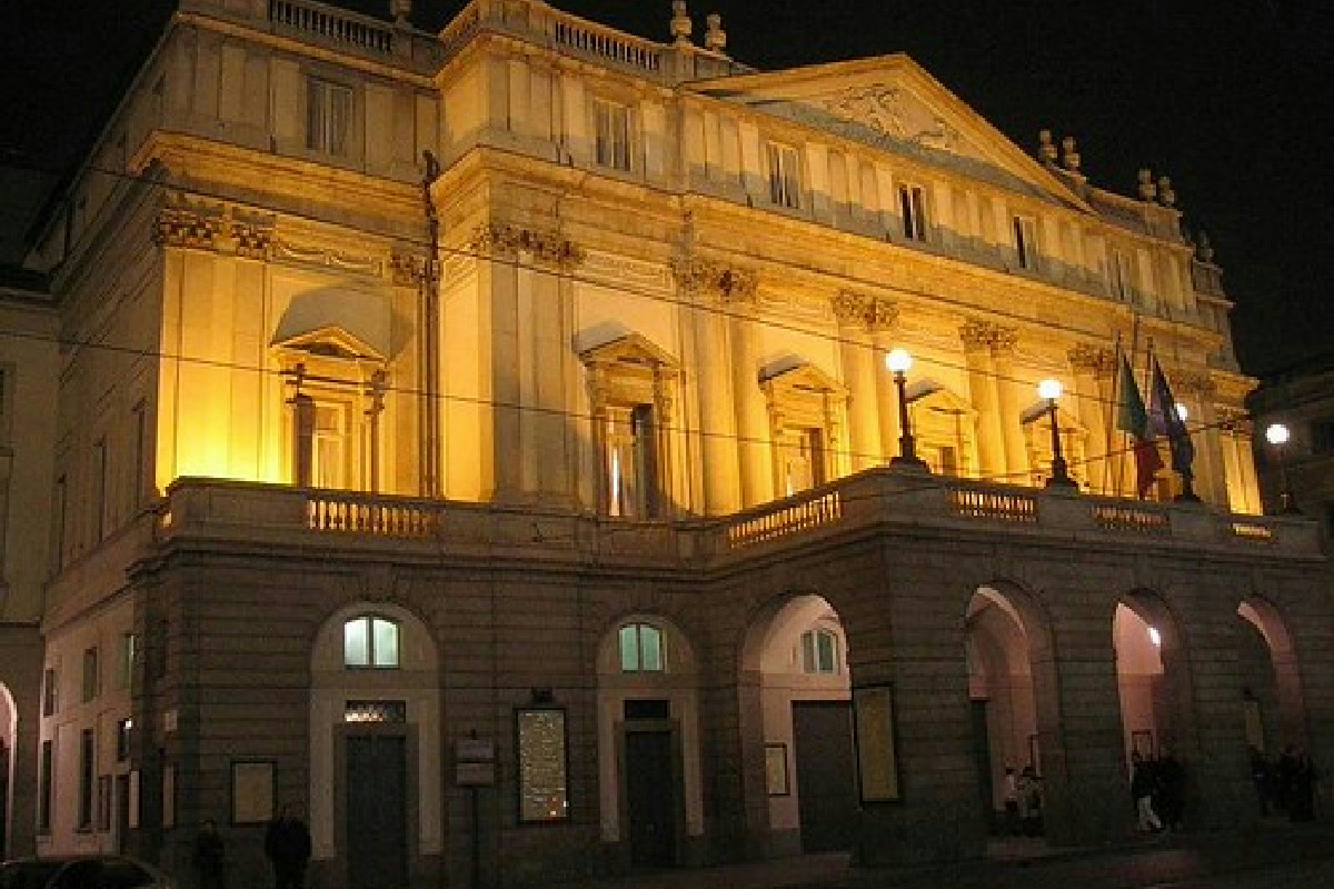 La Scala cerca impiegato per biglietteria: contratto annuale con stipendio garantito da 37mila euro