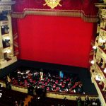 La Scala cerca impiegato per biglietteria: contratto annuale con stipendio garantito da 37mila euro